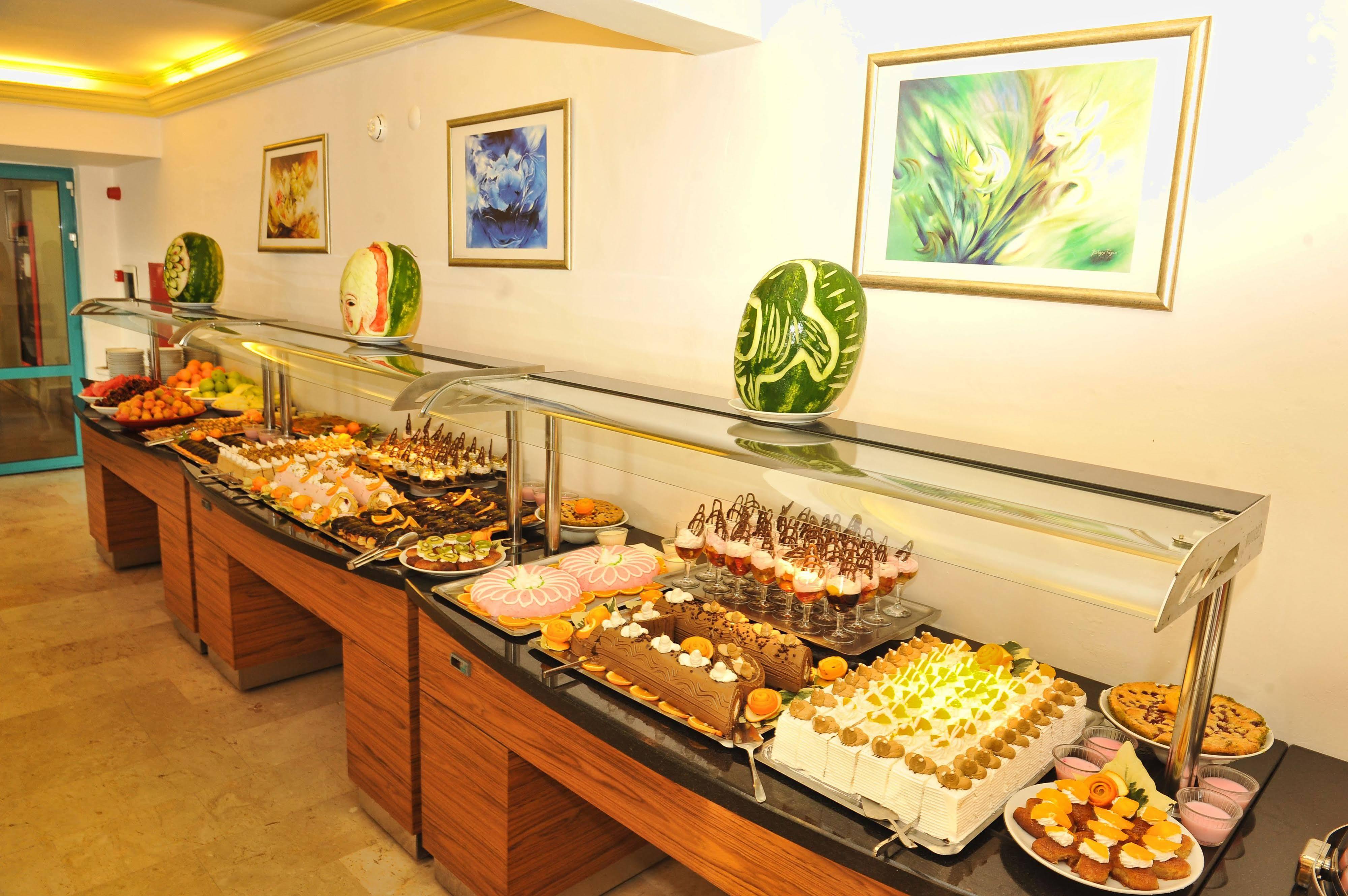 Grand Uysal Beach & Spa Hotel Alanya Exterior photo